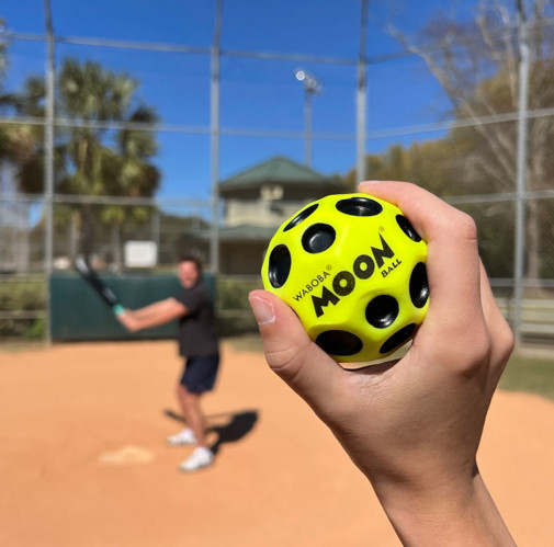 Waboba Cracket Bat with Moon Ball